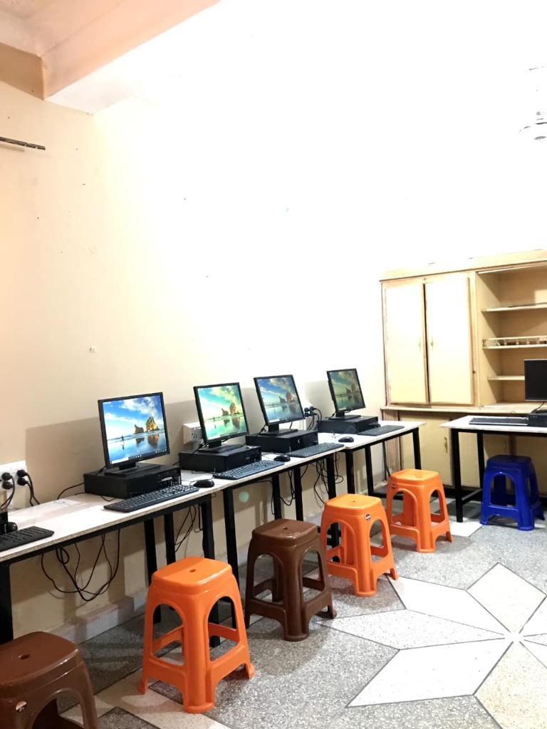 Computer Science Laboratory Workstations